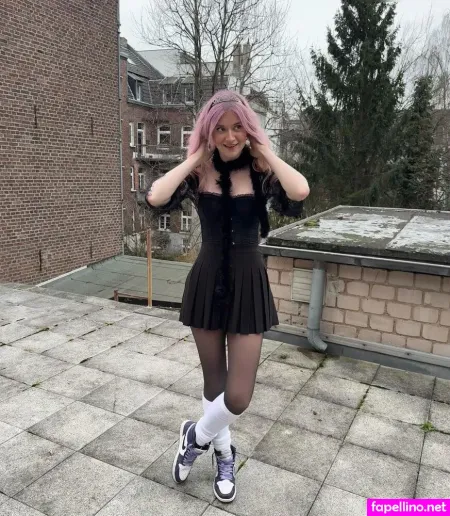 Merleperle OnlyFans Thumbnail #SuhWCo1ffc