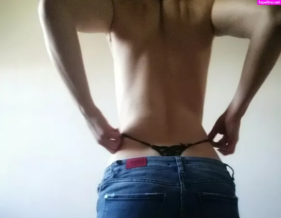 Merlina35 OnlyFans Thumbnail #5Bth7pUKZ0
