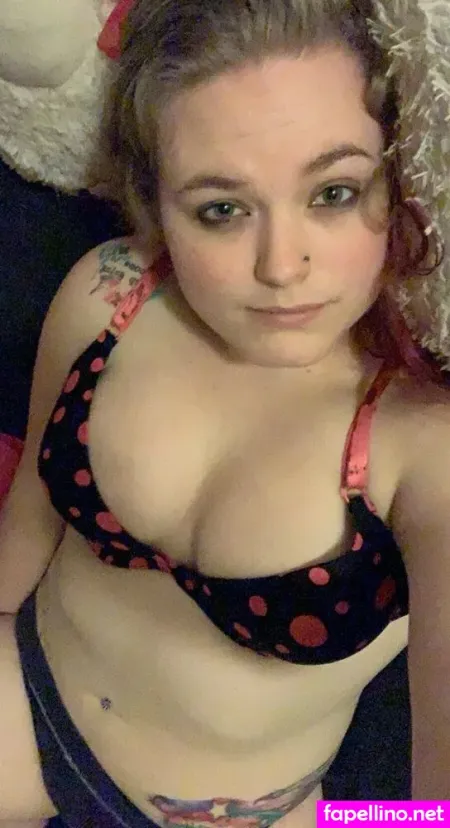 Mermaid414 OnlyFans Thumbnail #Clj5n6fvvZ