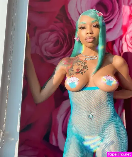 Mermaidpussie OnlyFans Thumbnail #zPdAQ5R9S1