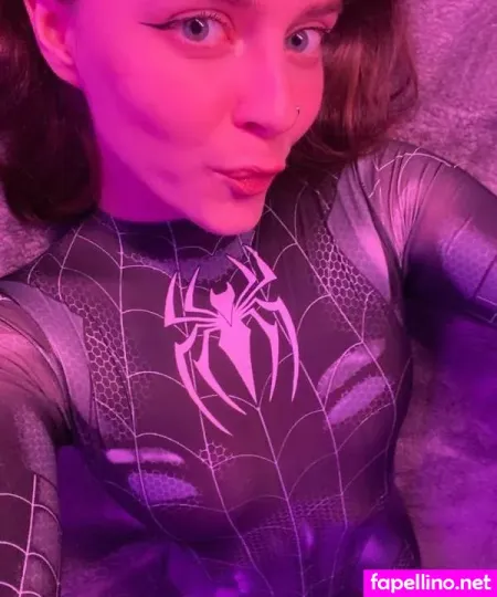 Mermaids Kiss OnlyFans Thumbnail #TJEBPkIhkM