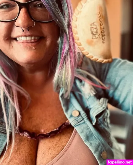 Mermaidxchimney OnlyFans Thumbnail #6aoKUMUJTC