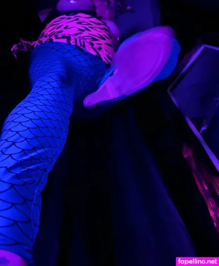 Mermaidxchimney OnlyFans Thumbnail #hAwQFUKTtL