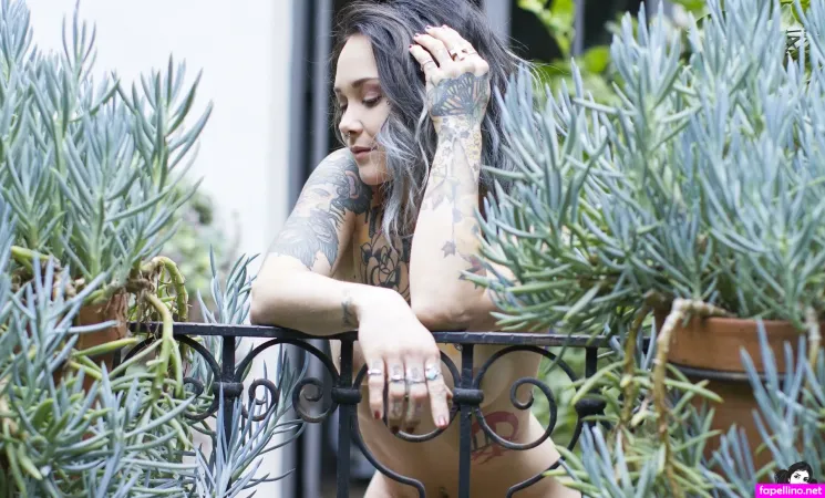 Mernie OnlyFans Thumbnail #Mxoi7aRbAP