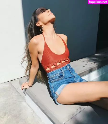 Merrell Twins OnlyFans Thumbnail #469uxA2HmE