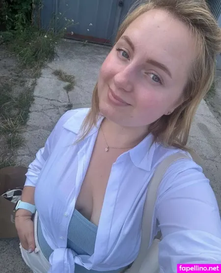 Merry31 OnlyFans Thumbnail #VzcwoXeqoL