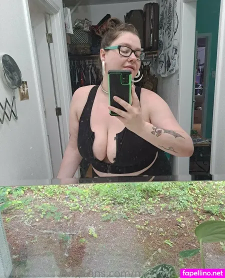 Merrygoroundsex OnlyFans Thumbnail #Wuw91KJCP8