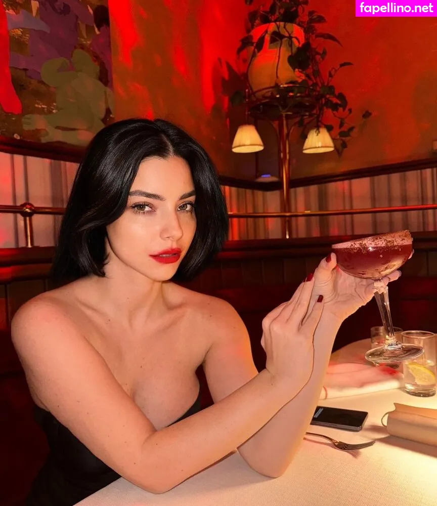 Merve bolugur, mervebolugur Nude Leaked OnlyFans Photo #PMHNtMCntL