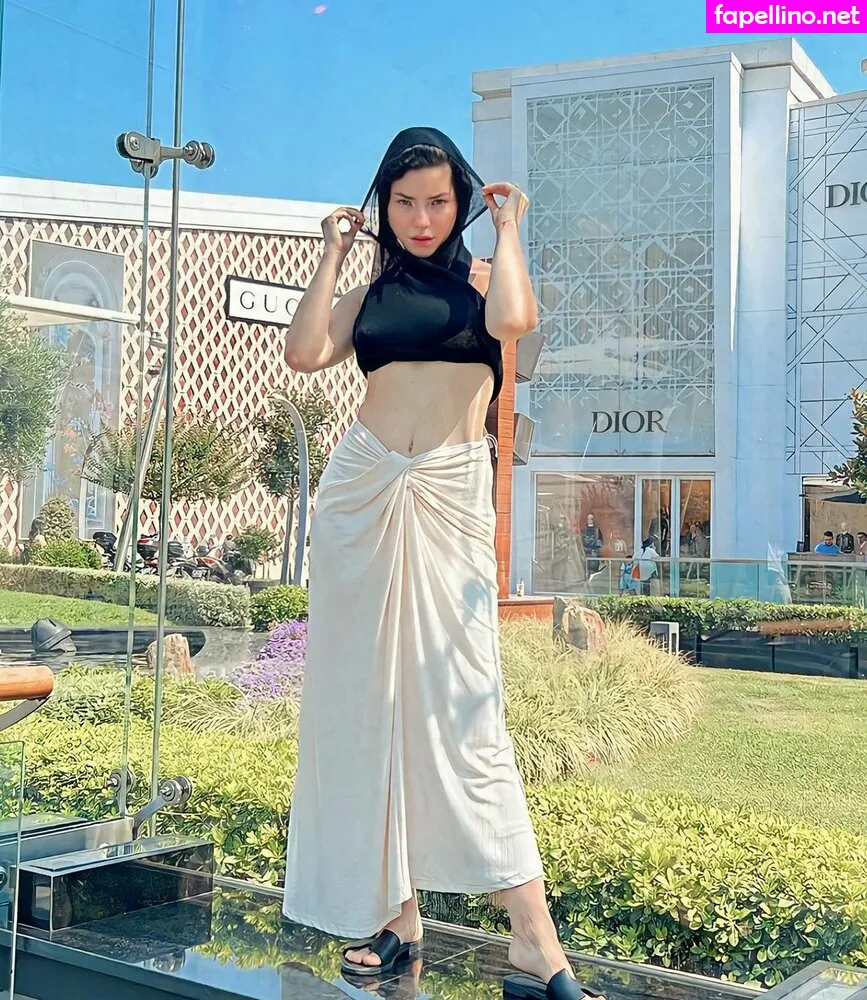 Merve bolugur, mervebolugur Nude Leaked OnlyFans Photo #i1TesqWo1H