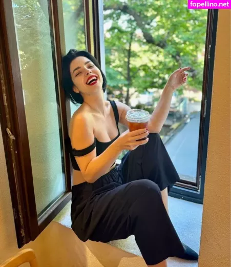 Merve Bolugur OnlyFans Thumbnail #t4BPAmhO9p