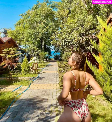 Merve Elmas OnlyFans Thumbnail #0Mlk1aVbin