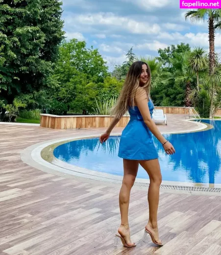 Merve Elmas OnlyFans Thumbnail #LRvleY6cNH