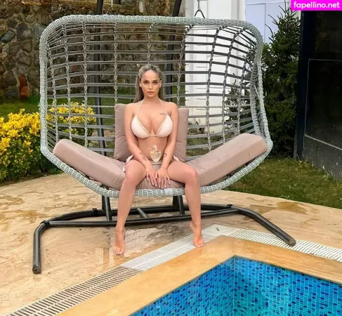 Merve Sanay OnlyFans Thumbnail #lAugHEOyaY