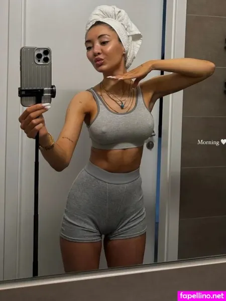 Merve Zkan OnlyFans Thumbnail #TsEKTF0aB9