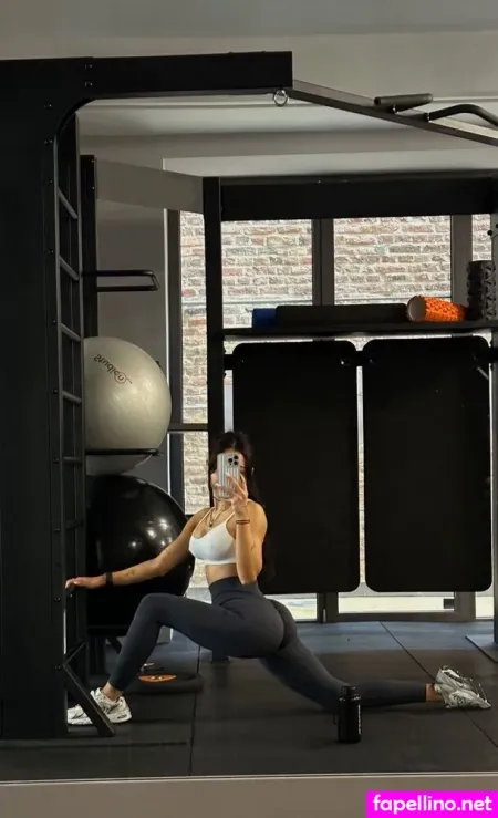 Merve Zkan OnlyFans Thumbnail #fHawINQvm1