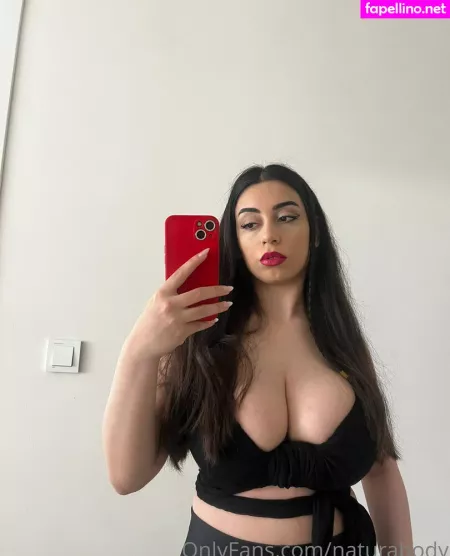 Mervedamla OnlyFans Thumbnail #KtQRdfmfFO