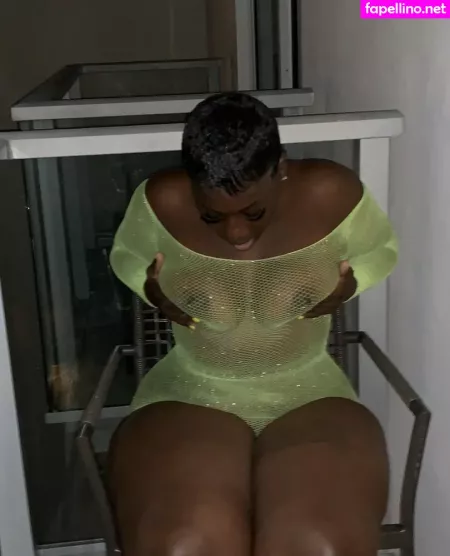 Meshasmedusa OnlyFans Thumbnail #flDXGH0SGn