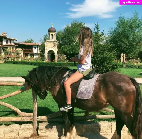 Meshi Malka OnlyFans Thumbnail #FJnwLiElwD
