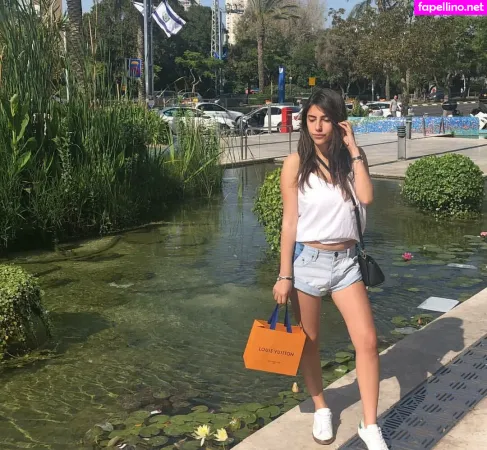 Meshi Malka OnlyFans Thumbnail #cC40TUU8r4