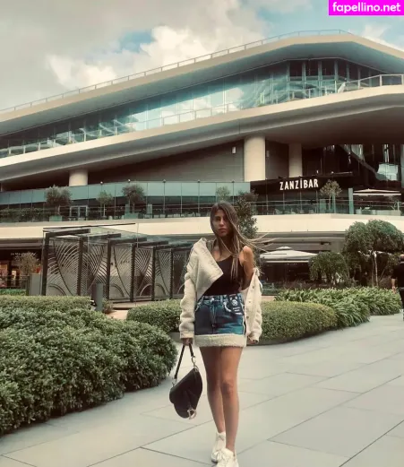 Meshi Malka OnlyFans Thumbnail #cTqNuND7NO