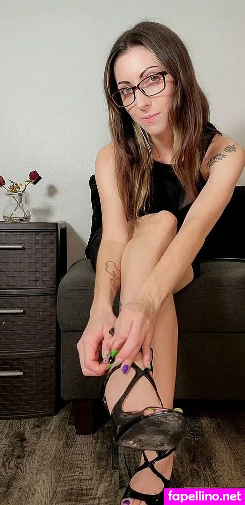 meghan_desaulniers, messymelaniefree Nude Leaked OnlyFans Photo #23pu1a5tRL