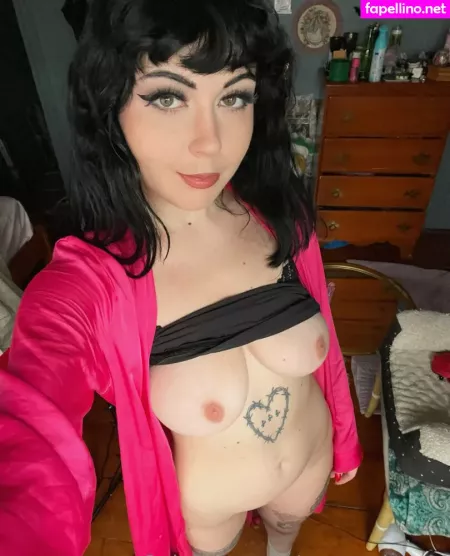 Messyxbangs OnlyFans Thumbnail #dB49CSbfL2