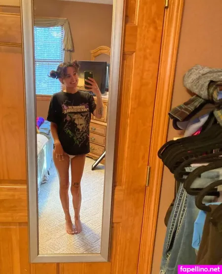 Meswl OnlyFans Thumbnail #1Apt7aLRfO