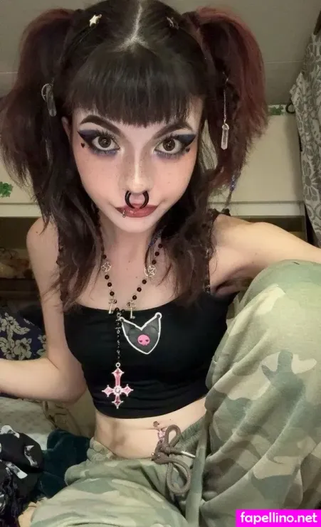 Meteormommy Main Profile Photo