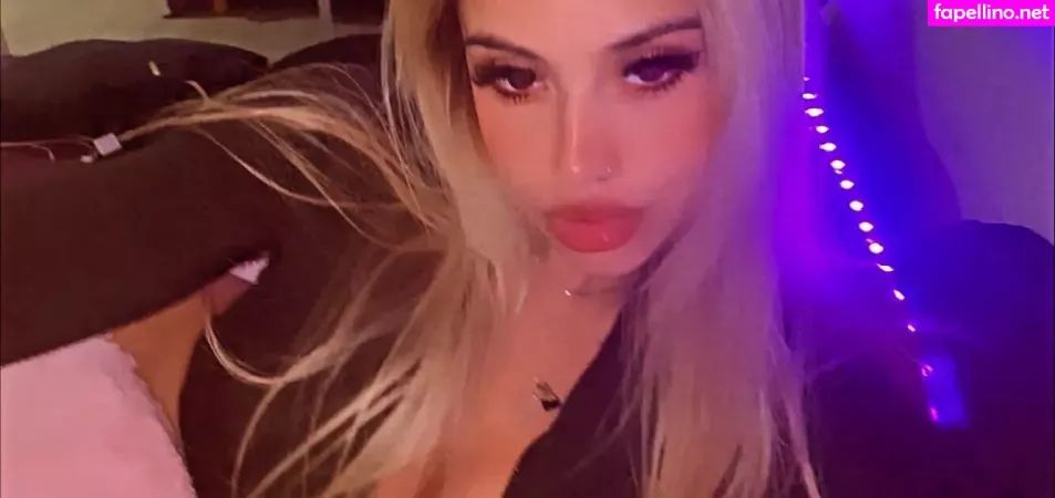 Methoxy X OnlyFans Thumbnail #D1Q7TFHi1s