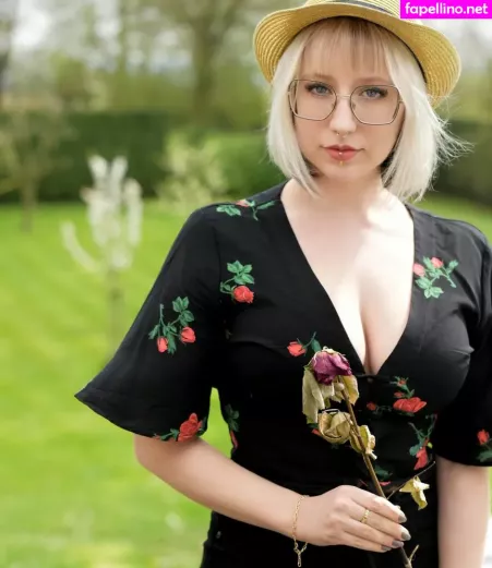 Methvespertine OnlyFans Thumbnail #Ek6WMeWYWs