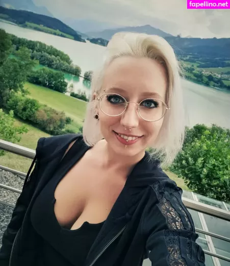 Methvespertine OnlyFans Thumbnail #UfwMaAWbWW