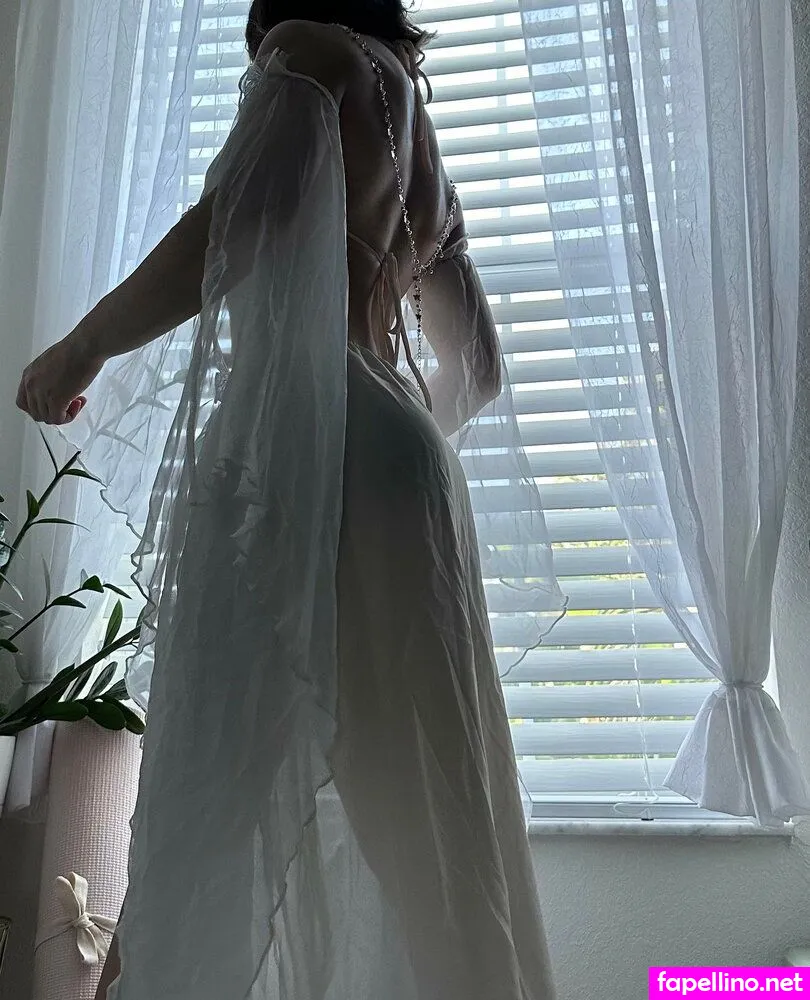 Mewwnii, mewnii Nude Leaked OnlyFans Photo #01CKsILpF2