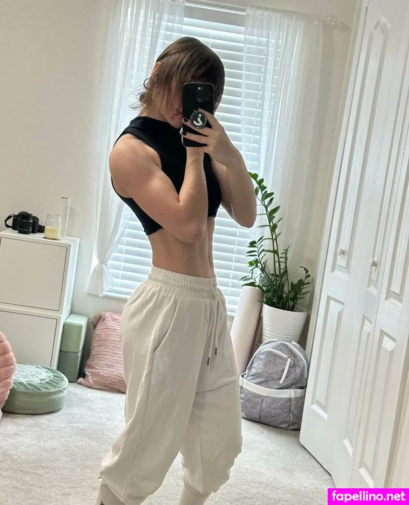 Mewwnii, mewnii Nude Leaked OnlyFans Photo #1MXTQikwpK