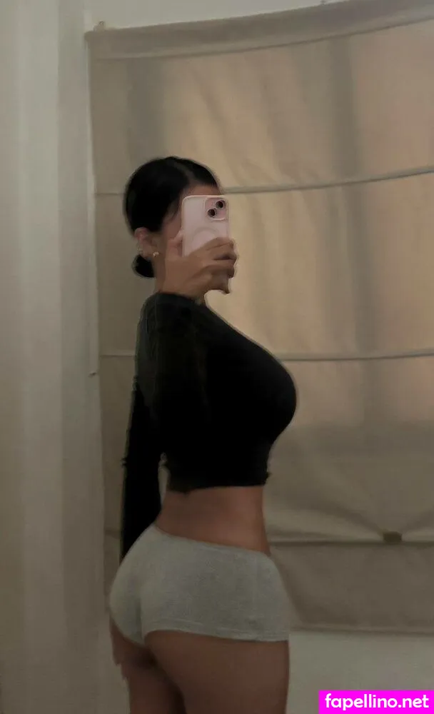 alluringlyra_, lyrarobin_ Nude Leaked OnlyFans Photo #c63Lm5EHVy