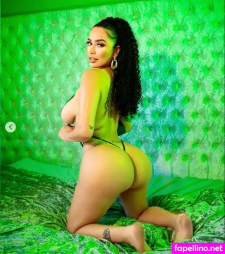 Mexicananextdoor OnlyFans Thumbnail #1acd6pS7fg