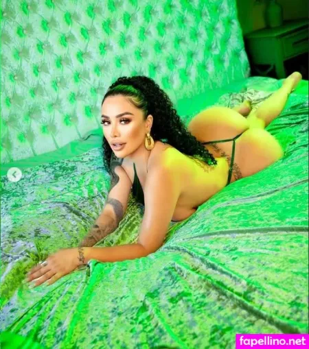 Mexicananextdoor OnlyFans Thumbnail #S8JjPuBcnv