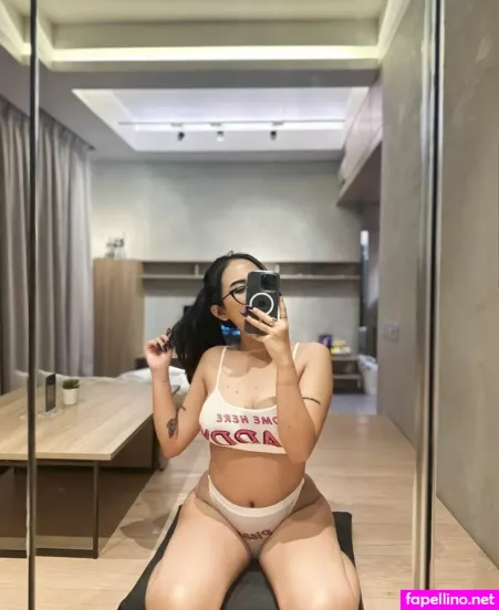 Mfcknstar OnlyFans Thumbnail #4XUOdYpvRE