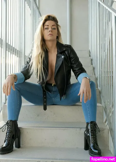 Mi4 S4nd 1 OnlyFans Thumbnail #QmZgYWXTwv