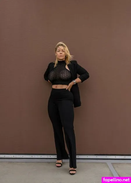 Mi4 S4nd 1 OnlyFans Thumbnail #Z9dldQxG8U