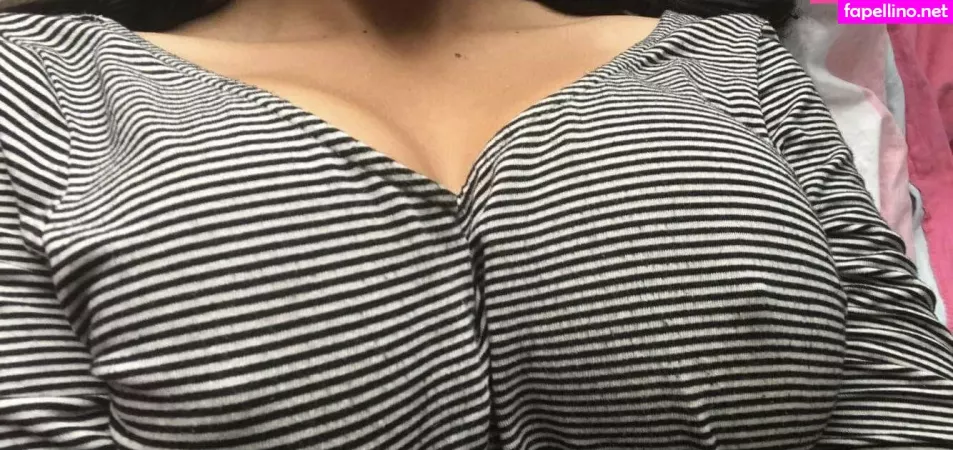 Mia 3 OnlyFans Thumbnail #XRen3XHogw