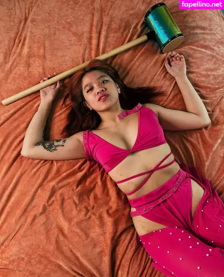 Mia And Lola OnlyFans Thumbnail #igOGBhBbEJ