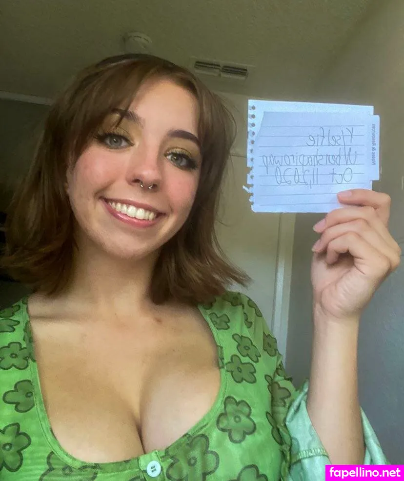 mia_apple, mia_apples Nude Leaked OnlyFans Photo #GtAbwZ30zE