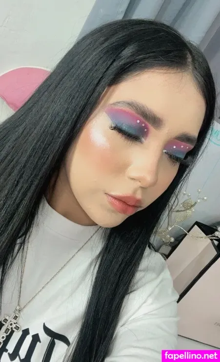 Mia Arredondo OnlyFans Thumbnail #K2ujBbbTzU