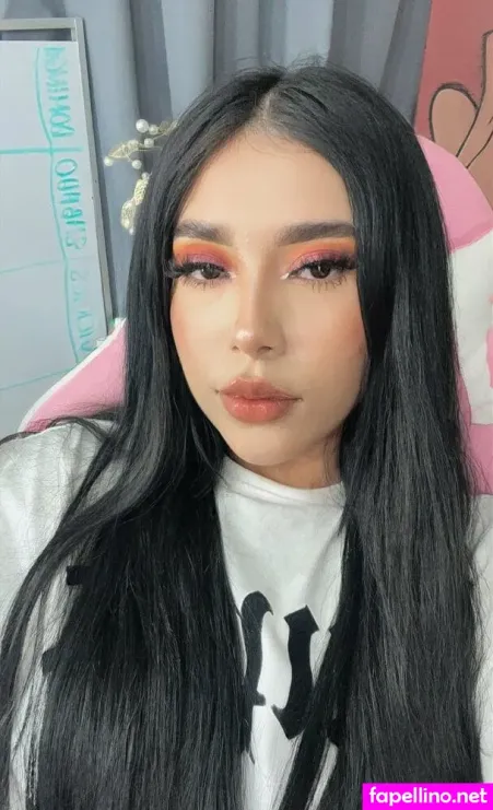 Mia Arredondo OnlyFans Thumbnail #OiQ4cmQUkY