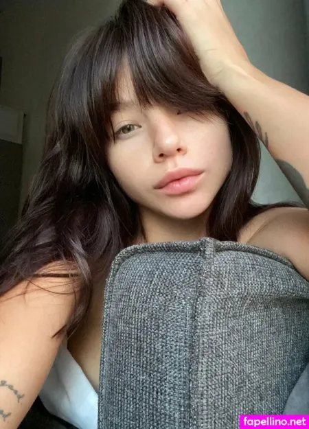Mia Azami OnlyFans Thumbnail #XVLXSZgNoR