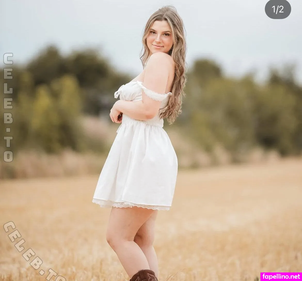 miabender, miaspferdewelt, miaspferdeweltoriginal Nude Leaked OnlyFans Photo #MtvJjsVvws
