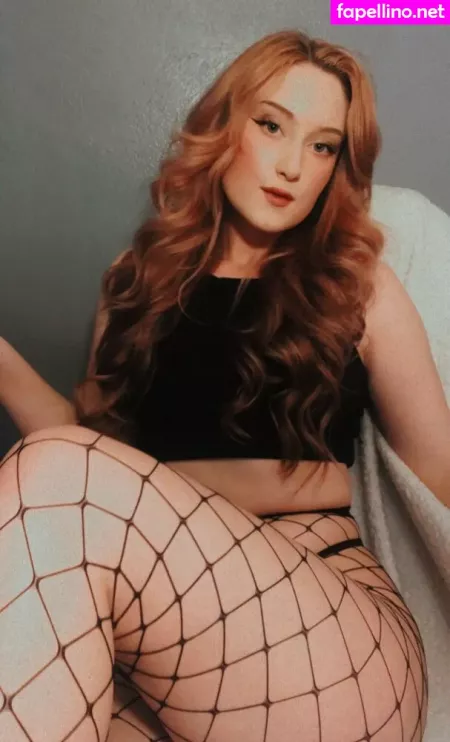 Mia Blossom OnlyFans Thumbnail #RbyIXf5jYz