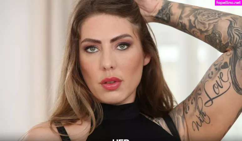 Mia Blow OnlyFans Thumbnail #GhVVpBfdGM
