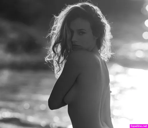 Mia C Bell Mia Larelle OnlyFans Thumbnail #RBwpNqy0PS