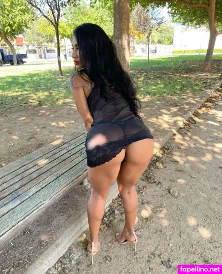 Mia Cooper OnlyFans Thumbnail #vq4L5AkLjX